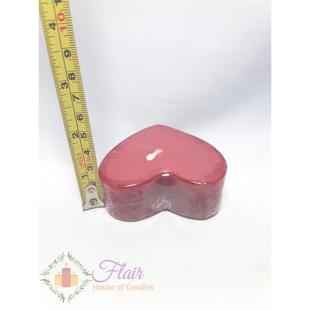 Flair Valentine Romantic Apple Scented Heart Candle 3.2cm Tall