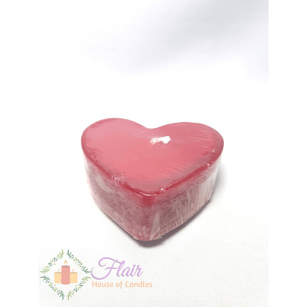 Flair Valentine Romantic Apple Scented Heart Candle 3.2cm Tall