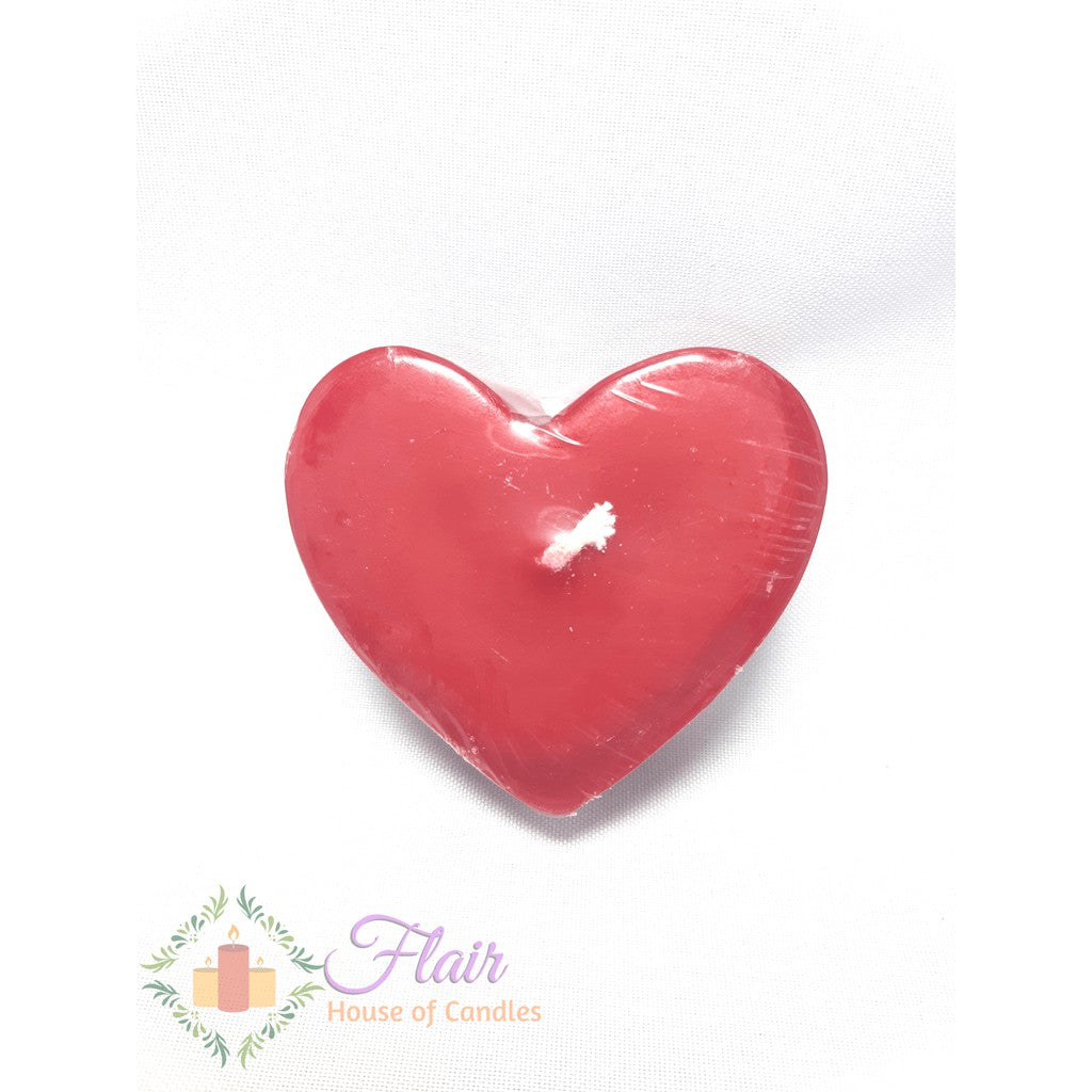 Flair Valentine Romantic Apple Scented Heart Candle 3.2cm Tall