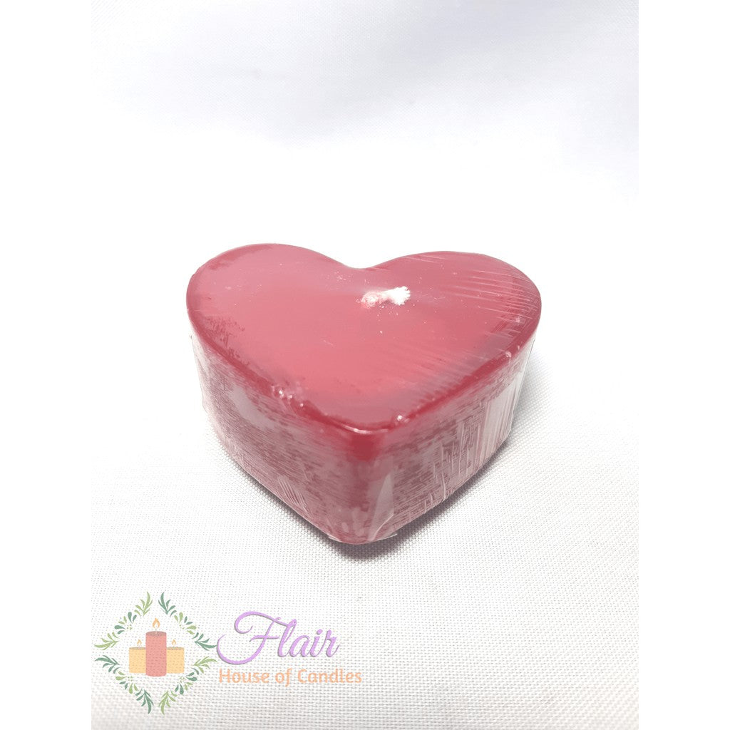 Flair Valentine Romantic Apple Scented Heart Candle 3.2cm Tall