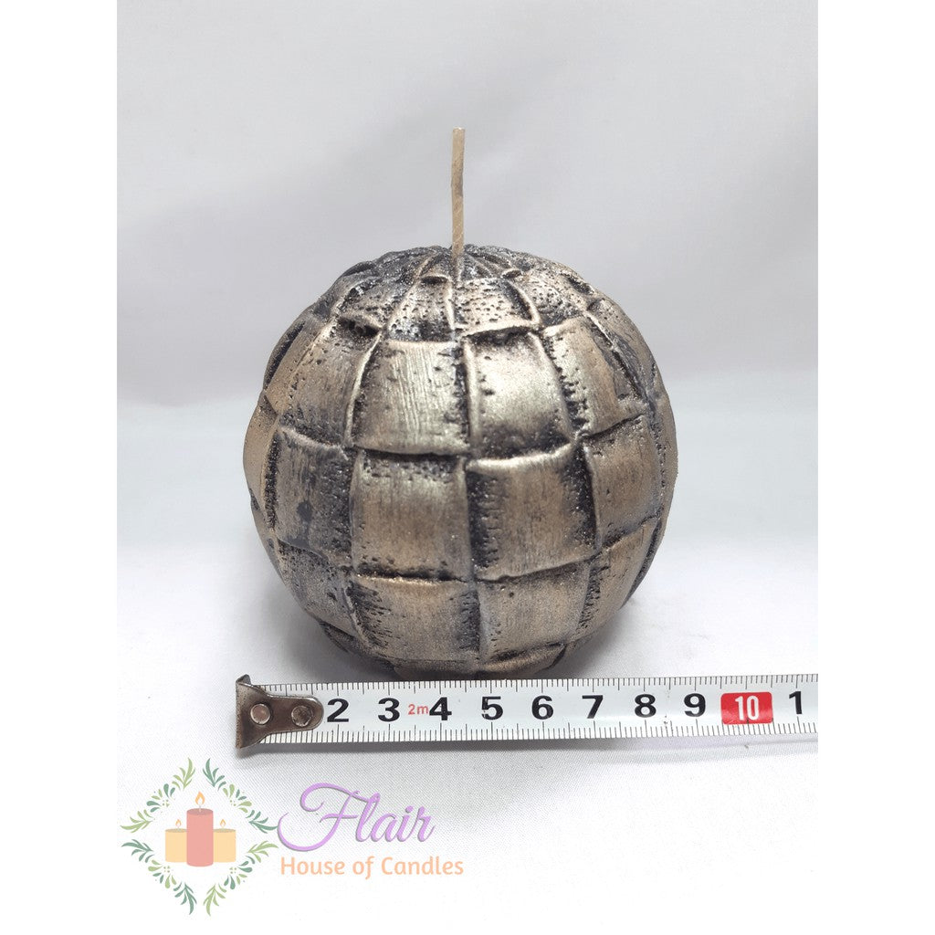 Flair Elegant Rattan Mat Pattern Decorative Scented Round Ball Candle (30Hrs Burn Time) 10cm Tall