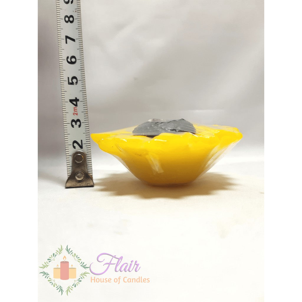 Flair Small Sunflower Floating Candle 4.2cm Tall