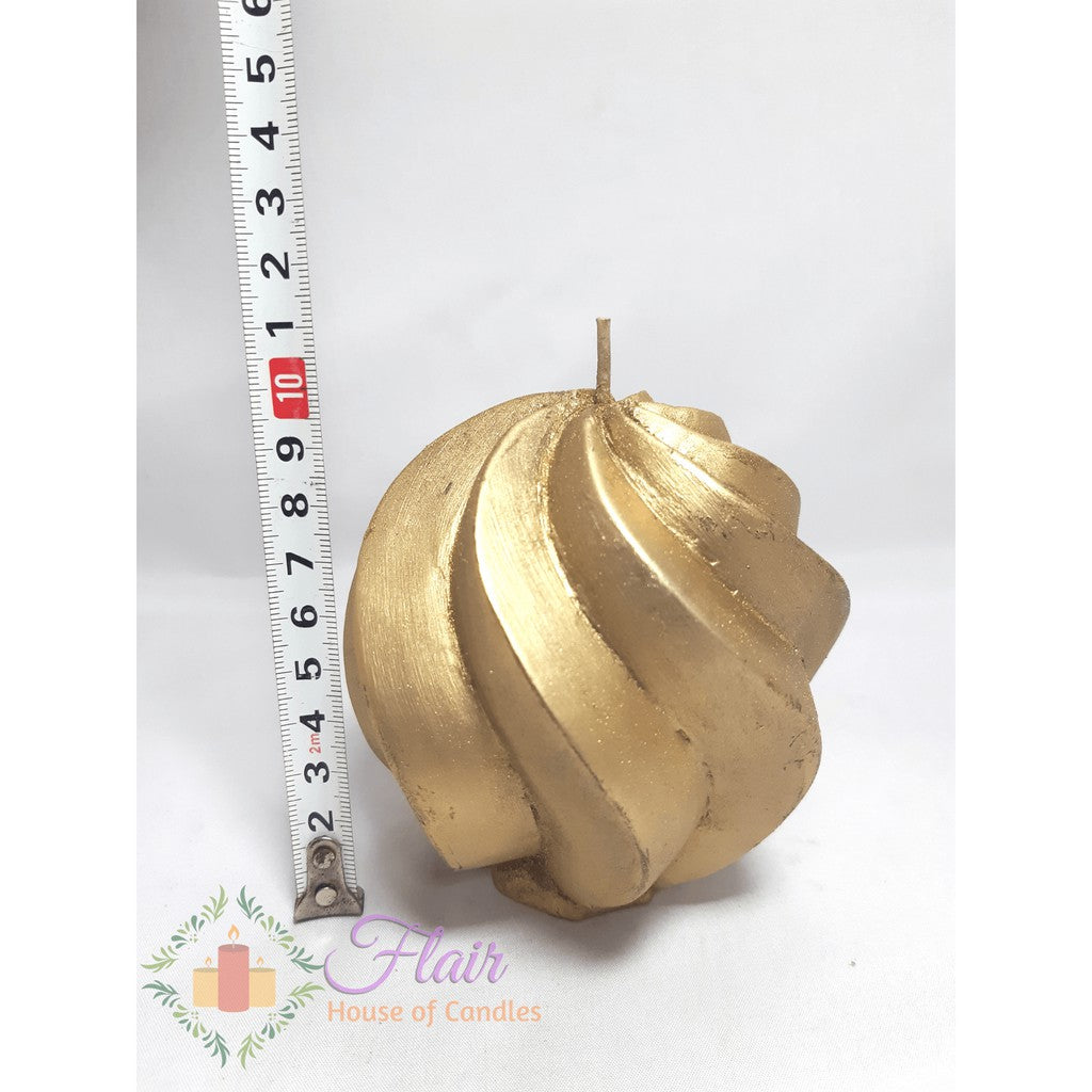 Flair Elegant Spiral Gold Ball Candle 10cm Tall